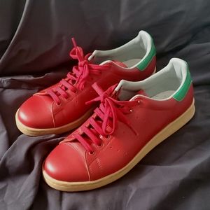 Sz 9.5 Stan Smith red & green pumas